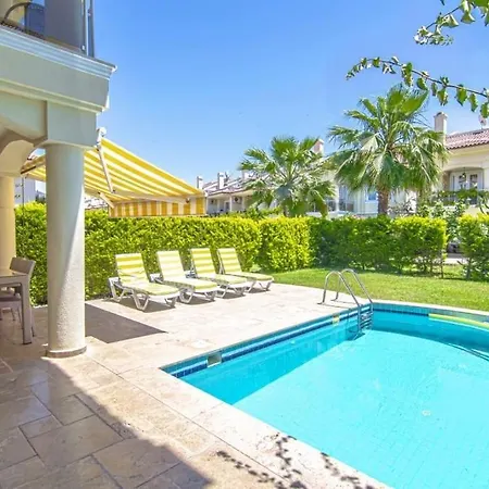 Calis'ta Denize Sifir 8 Kisilik Pearl 8 Fethiye