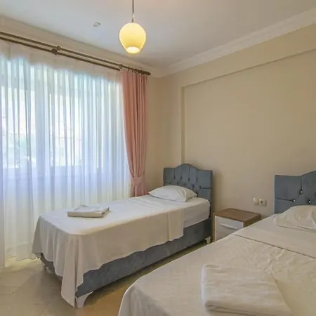 Calis'ta Denize Sifir 8 Kisilik Pearl 8 别墅