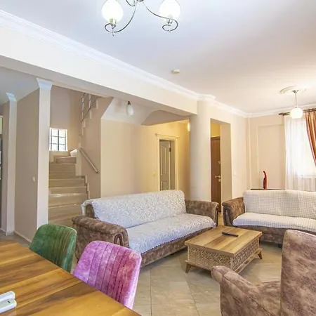 Calis'ta Denize Sifir 8 Kisilik Pearl 8