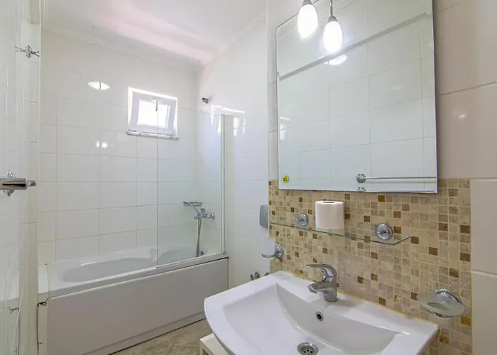 Calis'ta Denize Sifir 8 Kisilik Pearl 8 * Fethiye